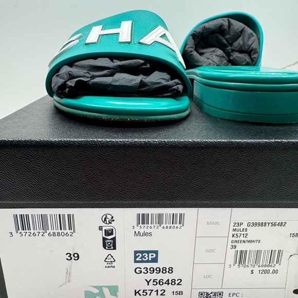 Chanel Green FlipFlops Size 39 - Picture 2 of 5